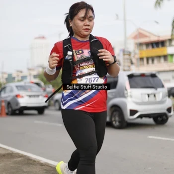 Runner Photo 6004654