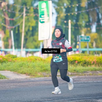 Runner Photo 6004682