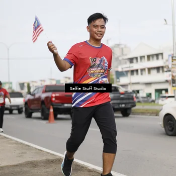 Runner Photo 6004687