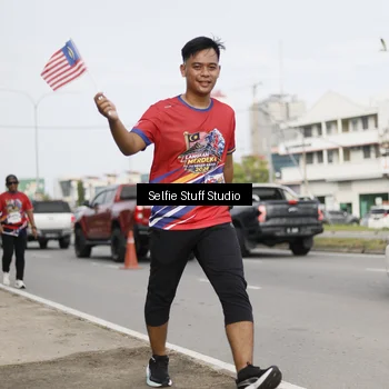 Runner Photo 6004688