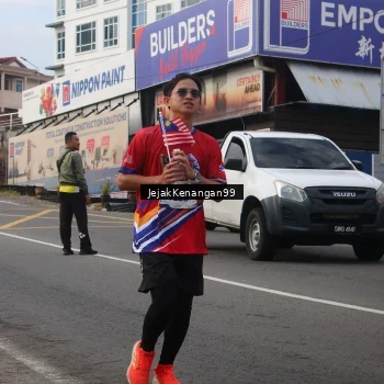 Runner Photo 6004697