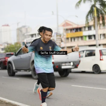 Runner Photo 6004717