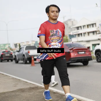 Runner Photo 6004736