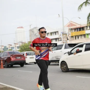 Runner Photo 6004739