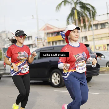 Runner Photo 6004770
