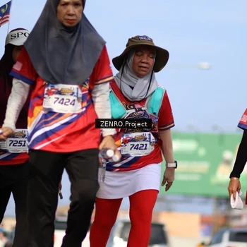 Runner Photo 6004773