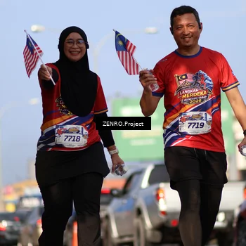 Runner Photo 6004775