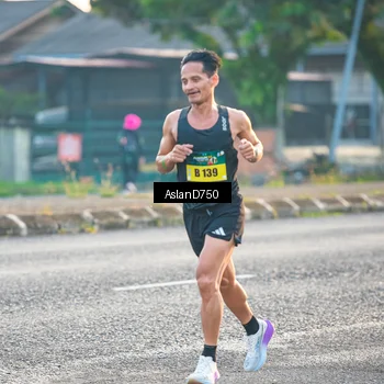 Runner Photo 6004785