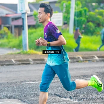 Runner Photo 6004813