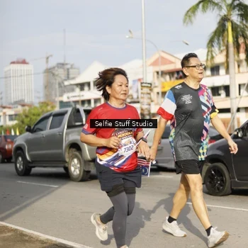 Runner Photo 6004836