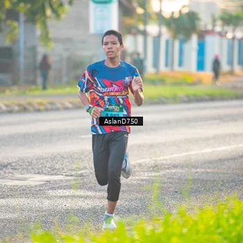Runner Photo 6004843