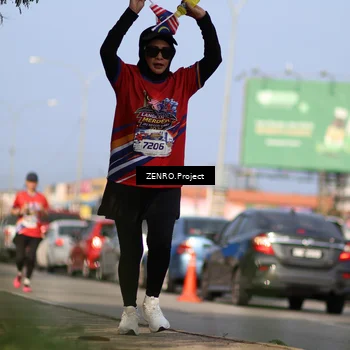 Runner Photo 6004868