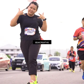Runner Photo 6004894