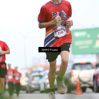 Runner Photo 6004899
