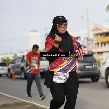 Runner Photo 6004902