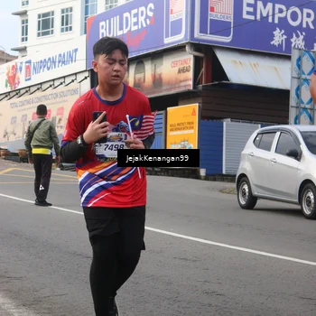 Runner Photo 6004910