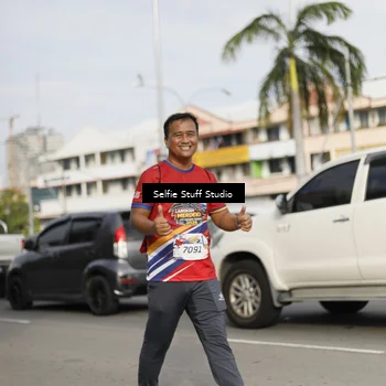 Runner Photo 6004912