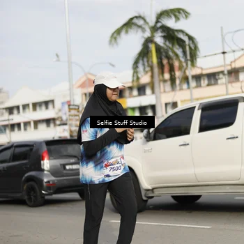 Runner Photo 6004914