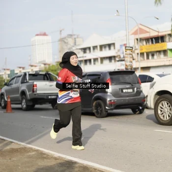 Runner Photo 6004921