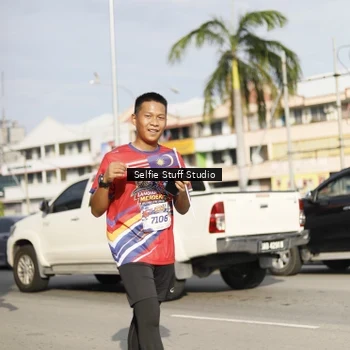 Runner Photo 6004937