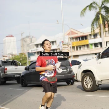 Runner Photo 6004938