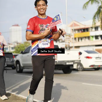 Runner Photo 6004940