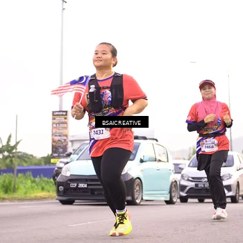 Runner Photo 6004973