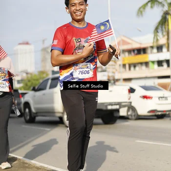 Runner Photo 6004974