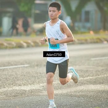 Runner Photo 6005006