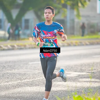 Runner Photo 6005017