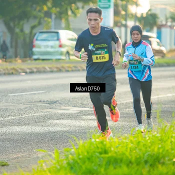 Runner Photo 6005028