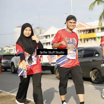 Runner Photo 6005033