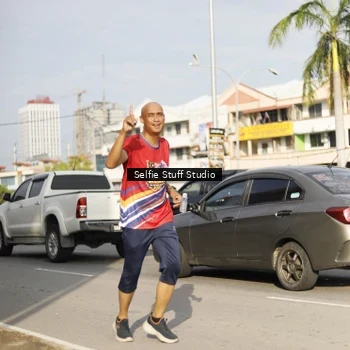 Runner Photo 6005056