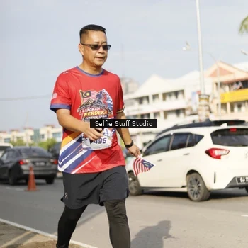 Runner Photo 6005061