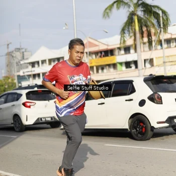 Runner Photo 6005070