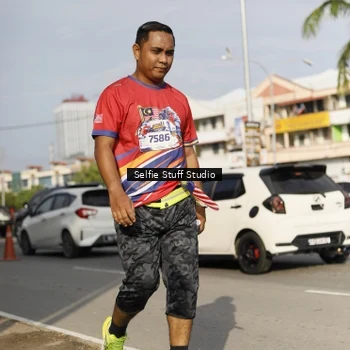 Runner Photo 6005092