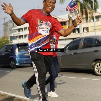 Runner Photo 6005106