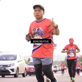 Runner Photo 6005153