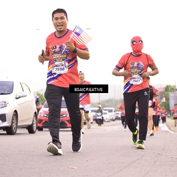 Runner Photo 6005206
