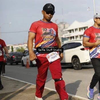 Runner Photo 6005261