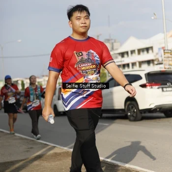 Runner Photo 6005264