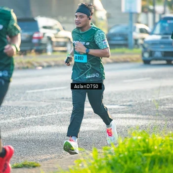 Runner Photo 6005285