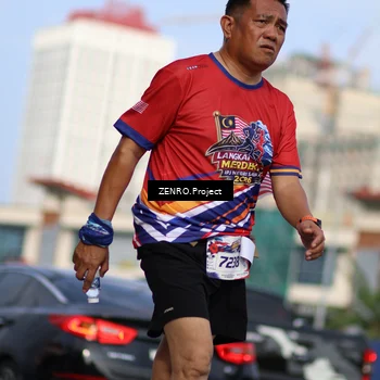 Runner Photo 6005286