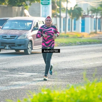 Runner Photo 6005293