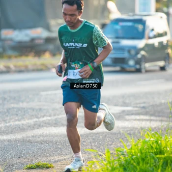 Runner Photo 6005296