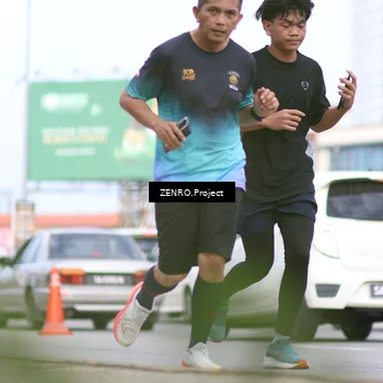 Runner Photo 6005312