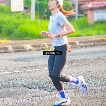 Runner Photo 6005348