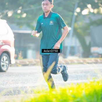 Runner Photo 6005351