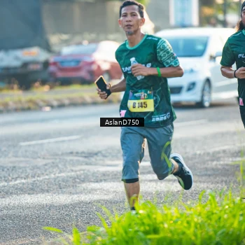 Runner Photo 6005365