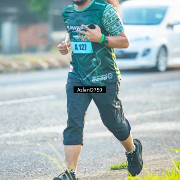 Runner Photo 6005379
